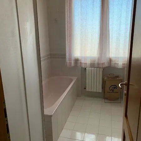 Grotte Villa *